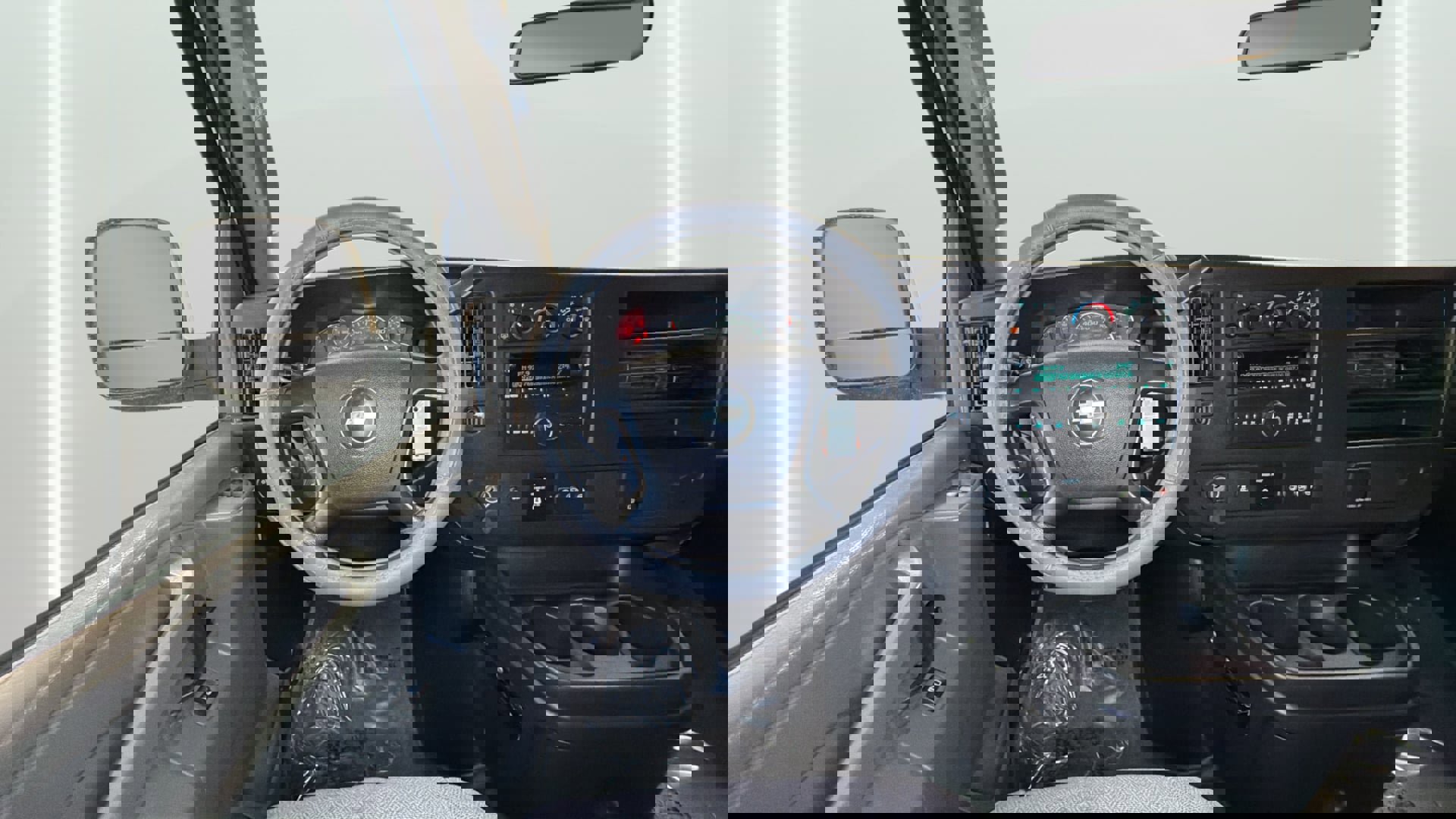 Used 2016 Chevrolet Express 3500 LT w/ LT Preferred Equipment Group image 16