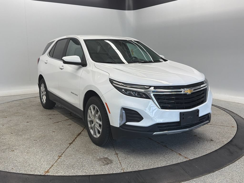 Used 2023 Chevrolet Equinox LT FWD image 3