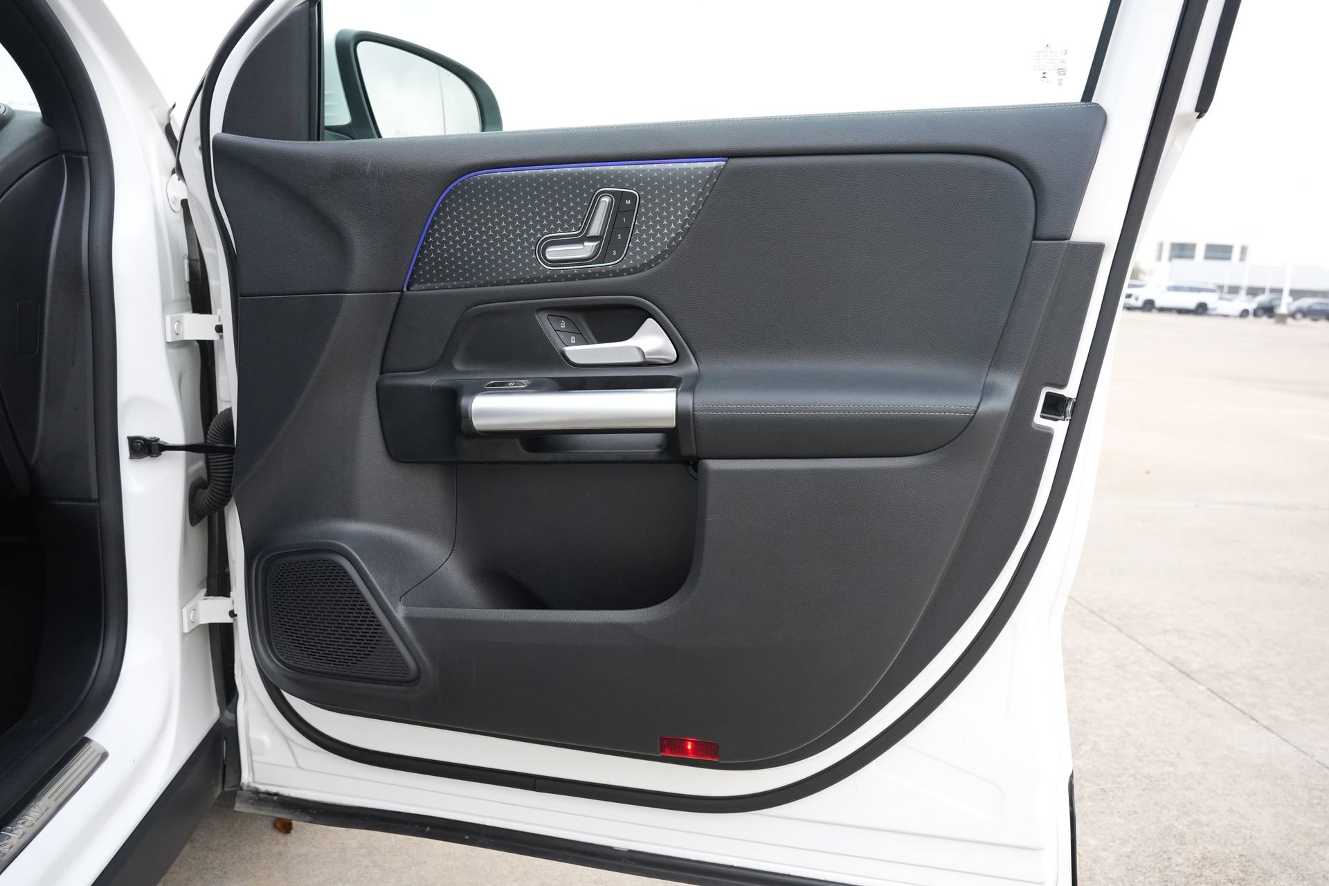 Used 2025 Mercedes-Benz GLA 250 image 26