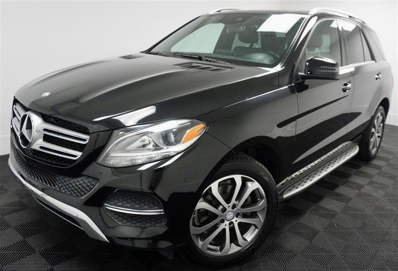Used 2017 Mercedes-Benz GLE 350 4MATIC image 2