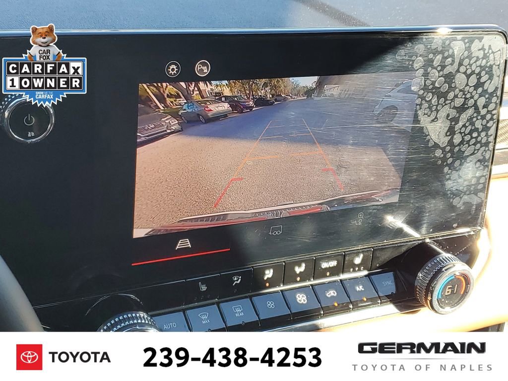 Used 2024 GMC Canyon AT4 w/ Canyon Safety Plus Package image 27