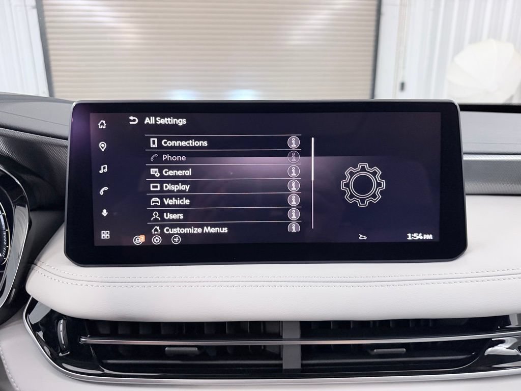 New 2027 INFINITI QX60 Luxe w/ Cargo Package FWD image 23
