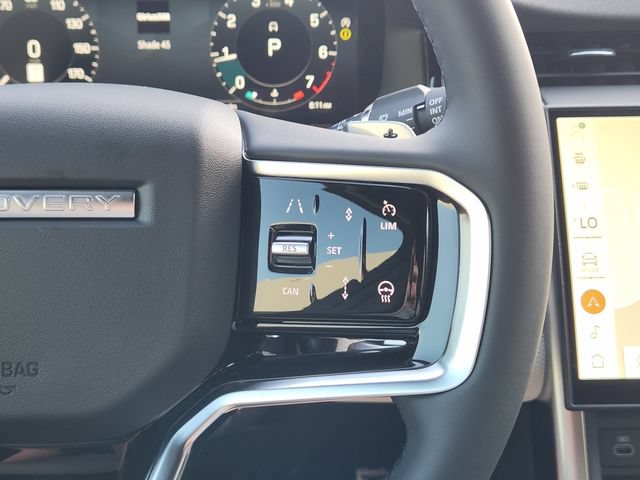 New 2026 Land Rover Discovery Sport Landmark AWD/4WD image 31