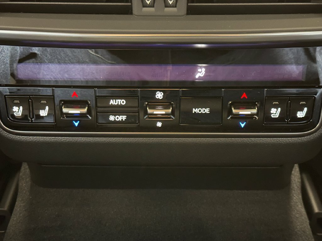 New 2026 Lexus LX 600 4WD w/ Appearance Package image 22