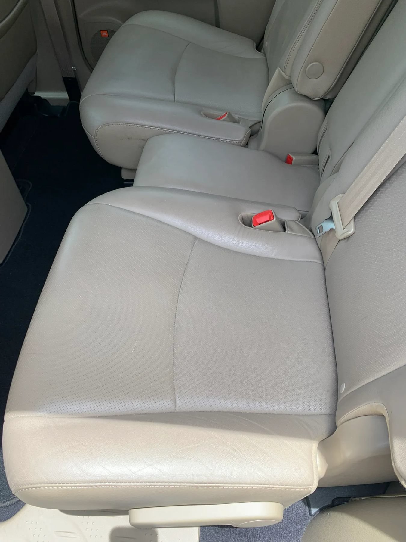 Used 2011 Toyota Highlander Limited FWD image 22
