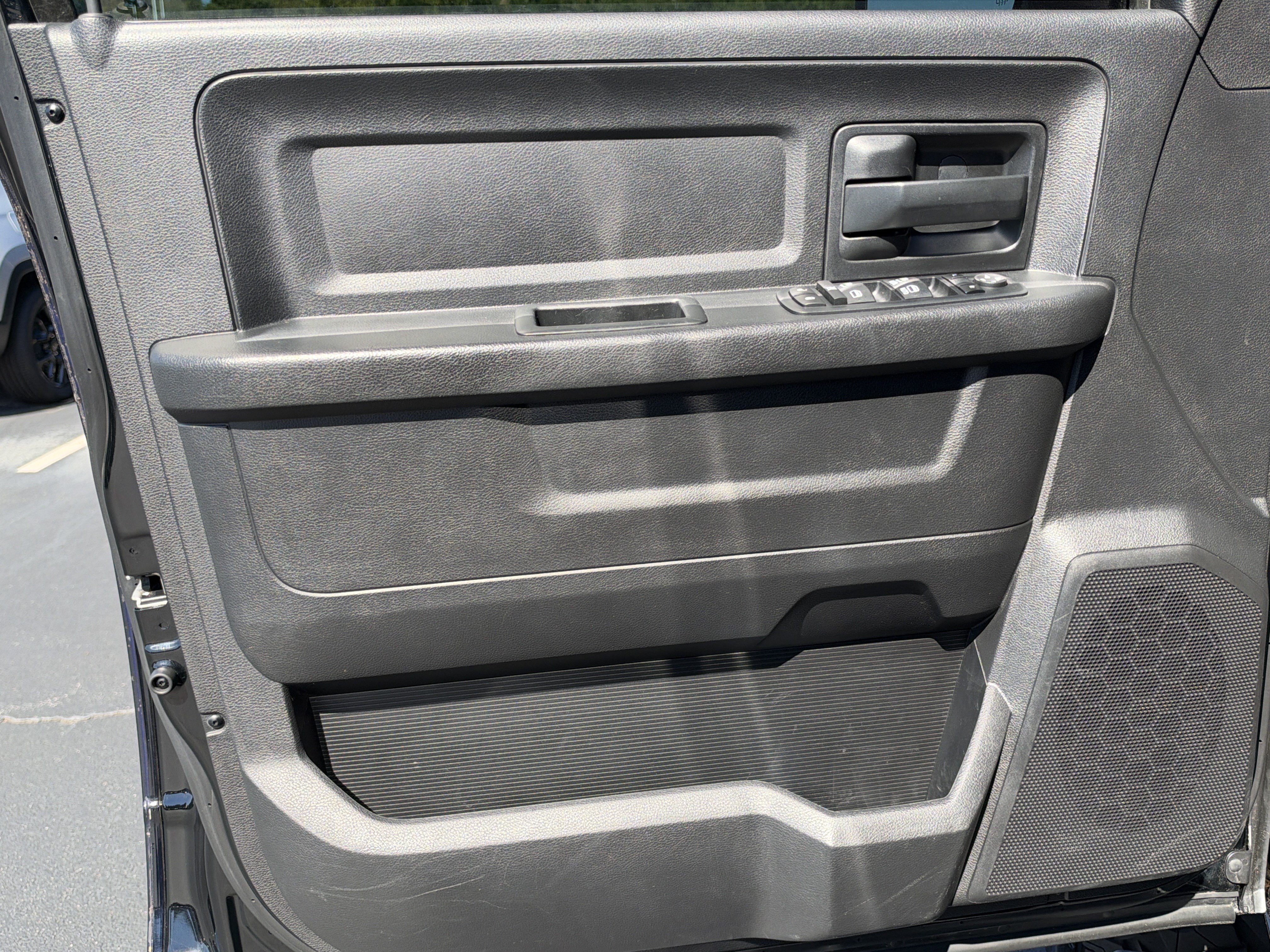 Used 2014 RAM 1500 Express w/ Black Ram 1500 Express Group AWD/4WD image 12