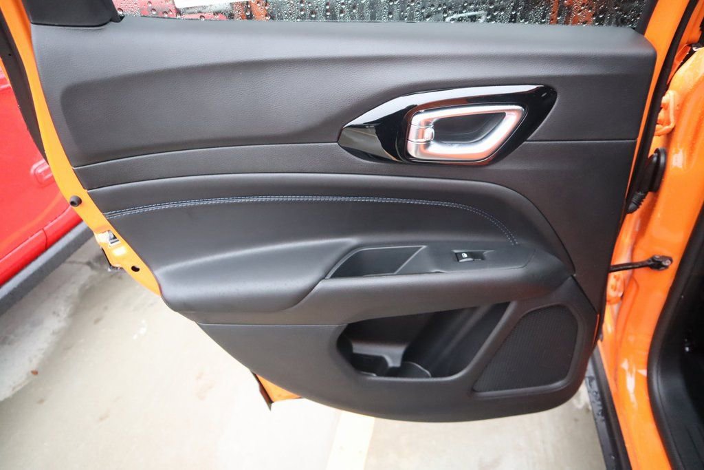 New 2026 Jeep Compass Latitude image 16