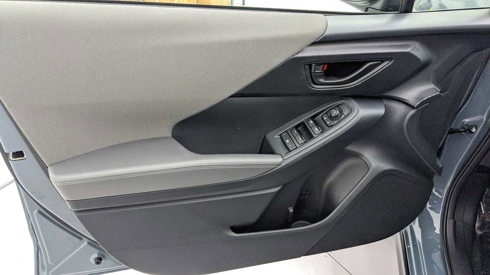 Certified 2025 Subaru Crosstrek 2.5i Premium image 14