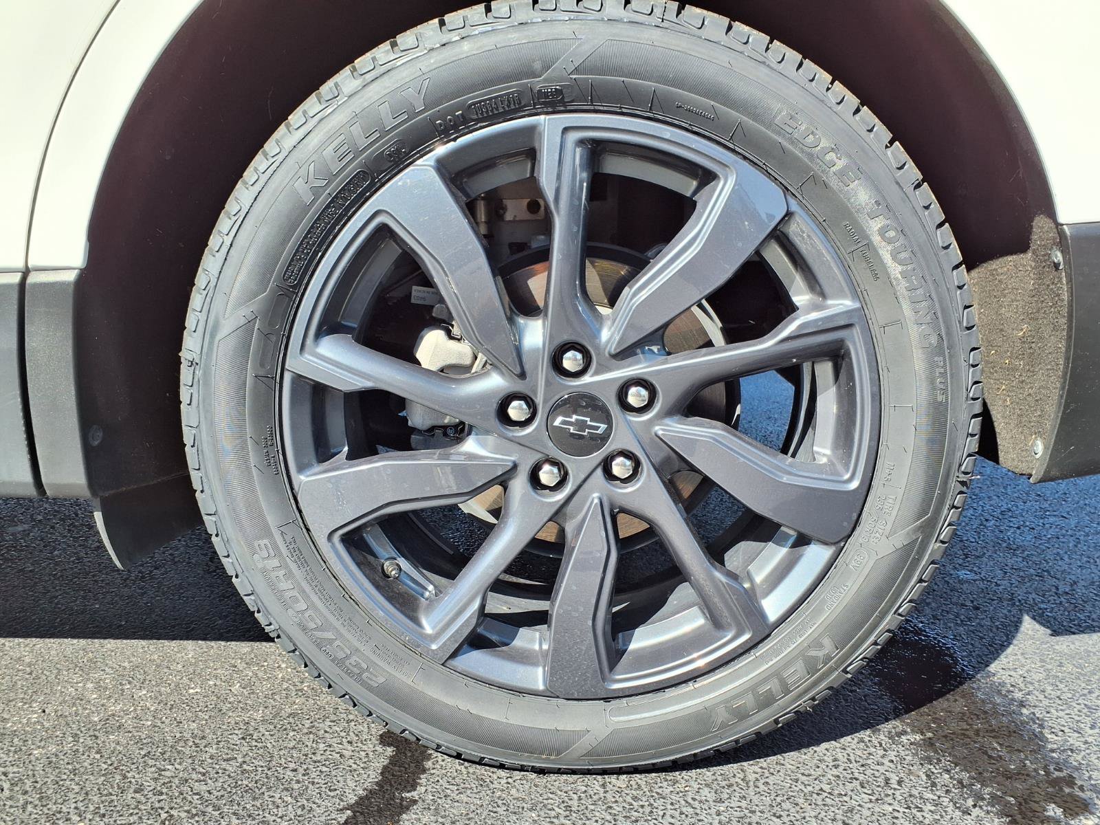 Used 2022 Chevrolet Equinox RS w/ RS Leather Package FWD image 37