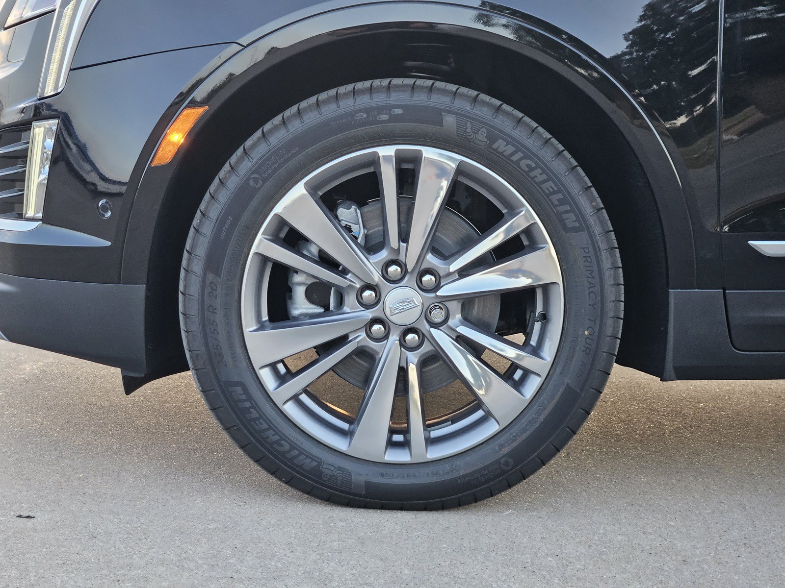 New 2026 Cadillac XT5 Premium Luxury w/ Driver Assist Package AWD/4WD image 7