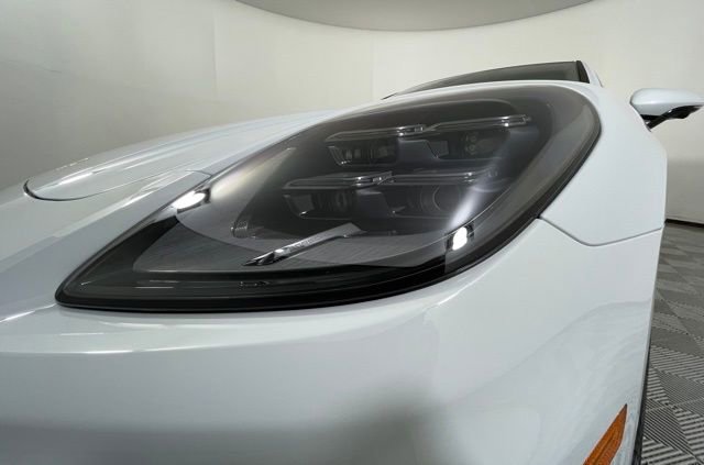 New 2026 Porsche Panamera image 14