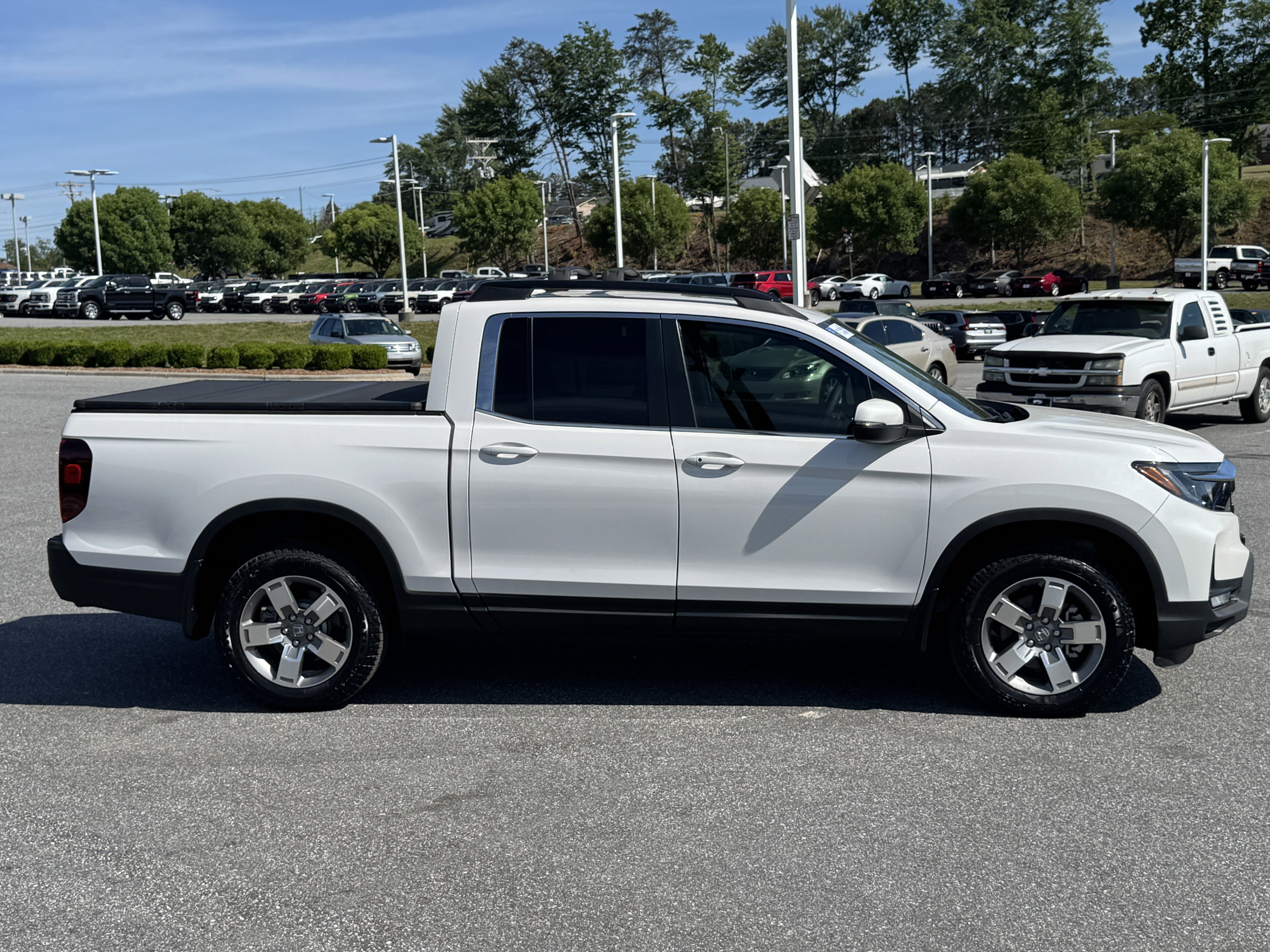 Certified 2025 Honda Ridgeline RTL image 9