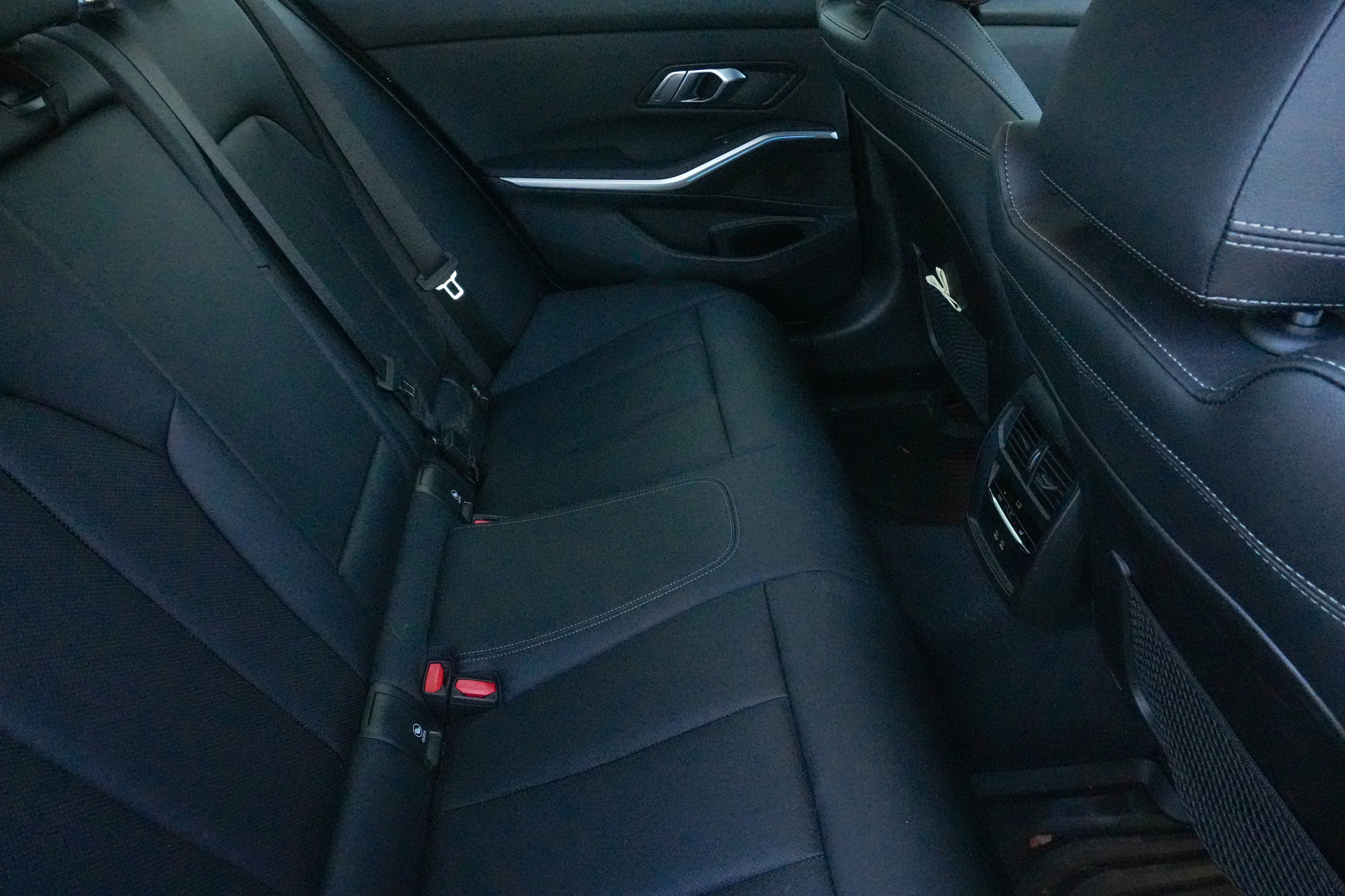 Certified 2023 BMW M340i xDrive w/ Premium Package image 40