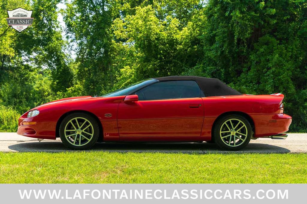 Used 2002 Chevrolet Camaro Z28 w/ SS Performance/Appearance Pkg RWD image 19