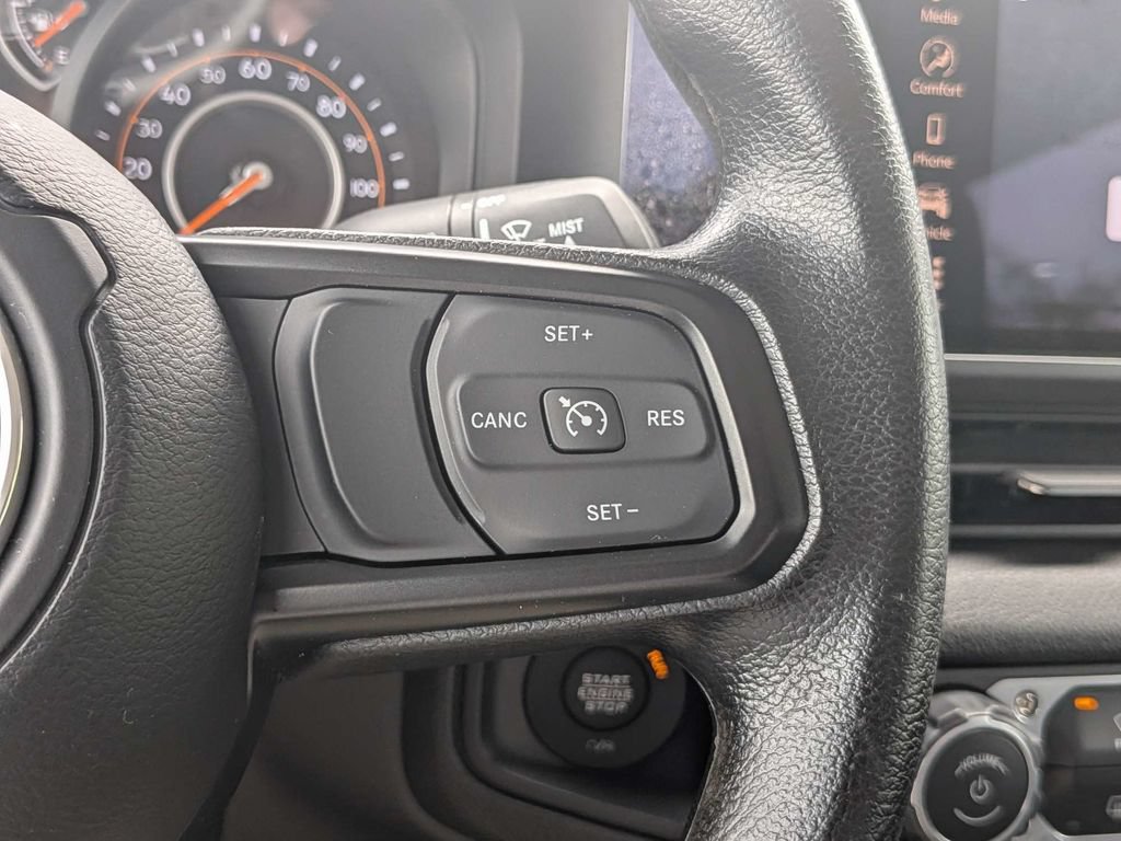 Used 2025 Jeep Gladiator Sport AWD/4WD image 24