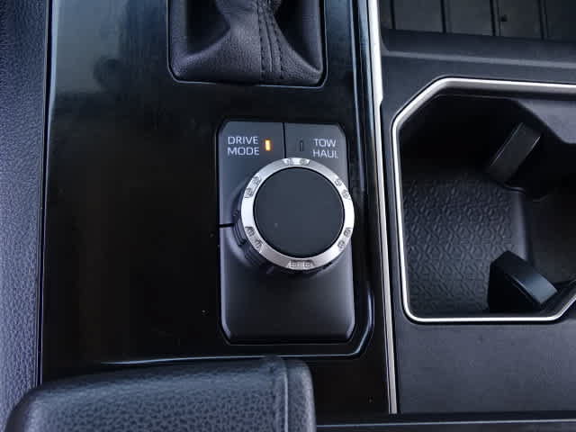 Used 2022 Toyota Tundra SR5 w/ Convenience Package RWD image 35