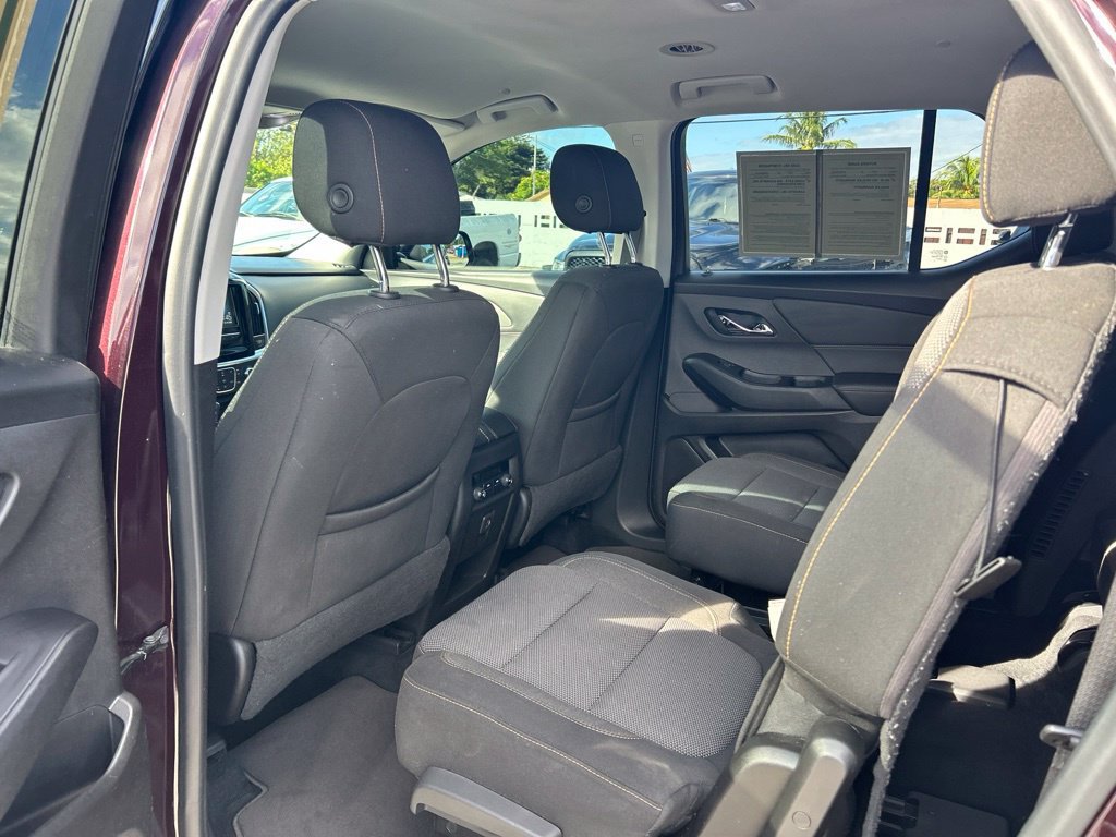 Used 2019 Chevrolet Traverse LT FWD image 32