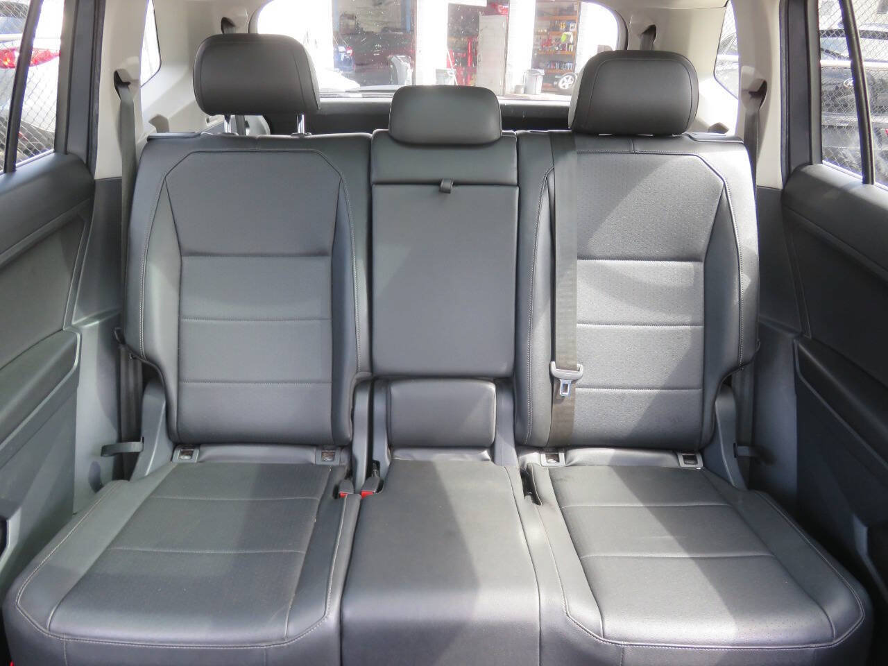Used 2020 Volkswagen Tiguan S FWD image 21