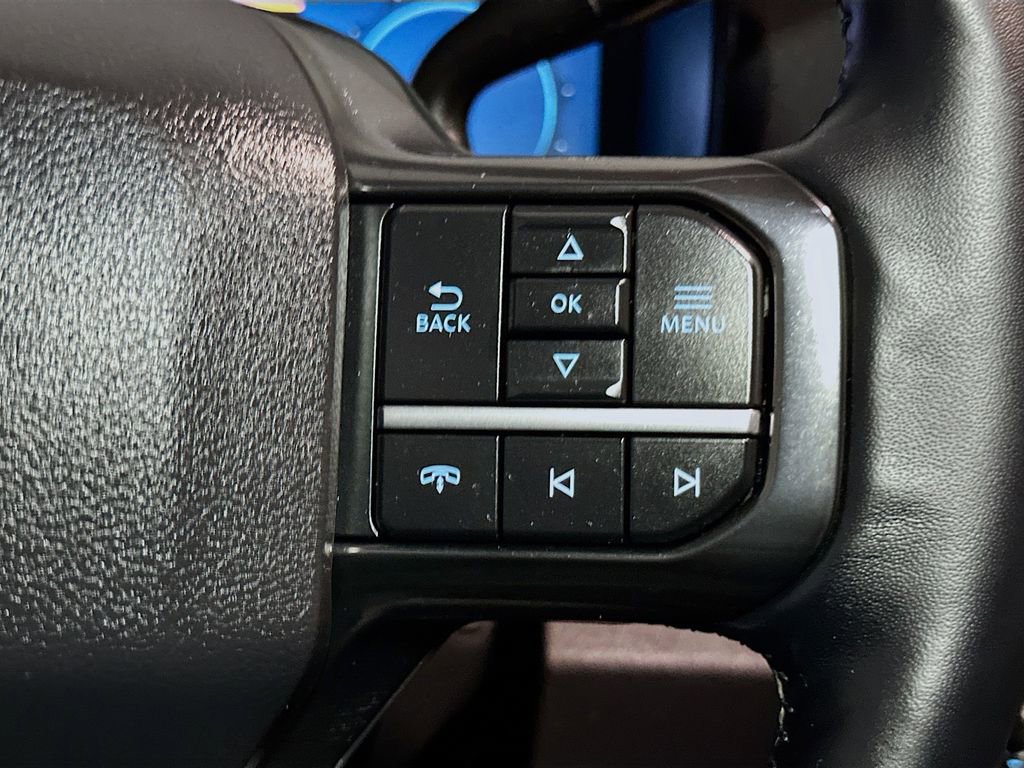 Certified 2025 Ford F250 Platinum image 34