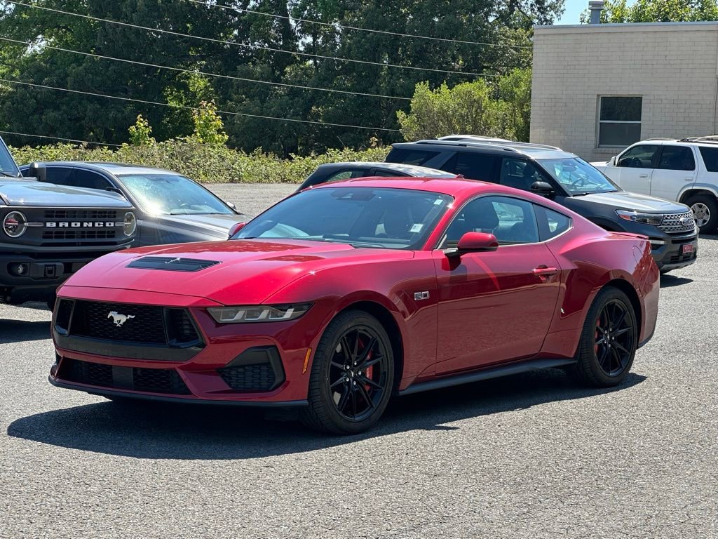 Used 2024 Ford Mustang GT Premium RWD image 2