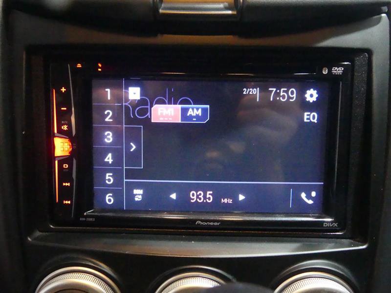 Used 2017 Nissan 370Z Coupe image 34