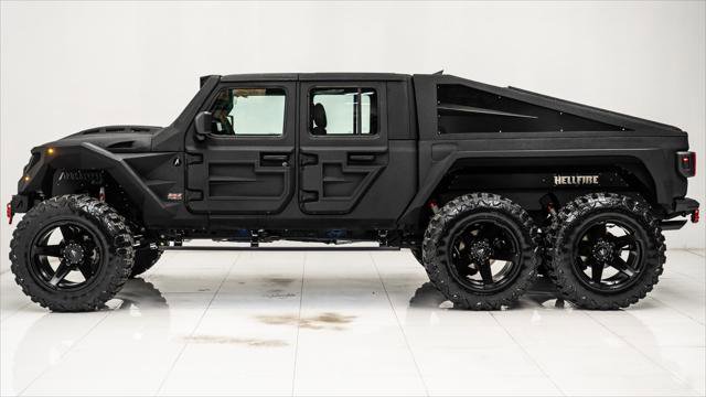 Used 2025 Jeep Gladiator Sport image 2