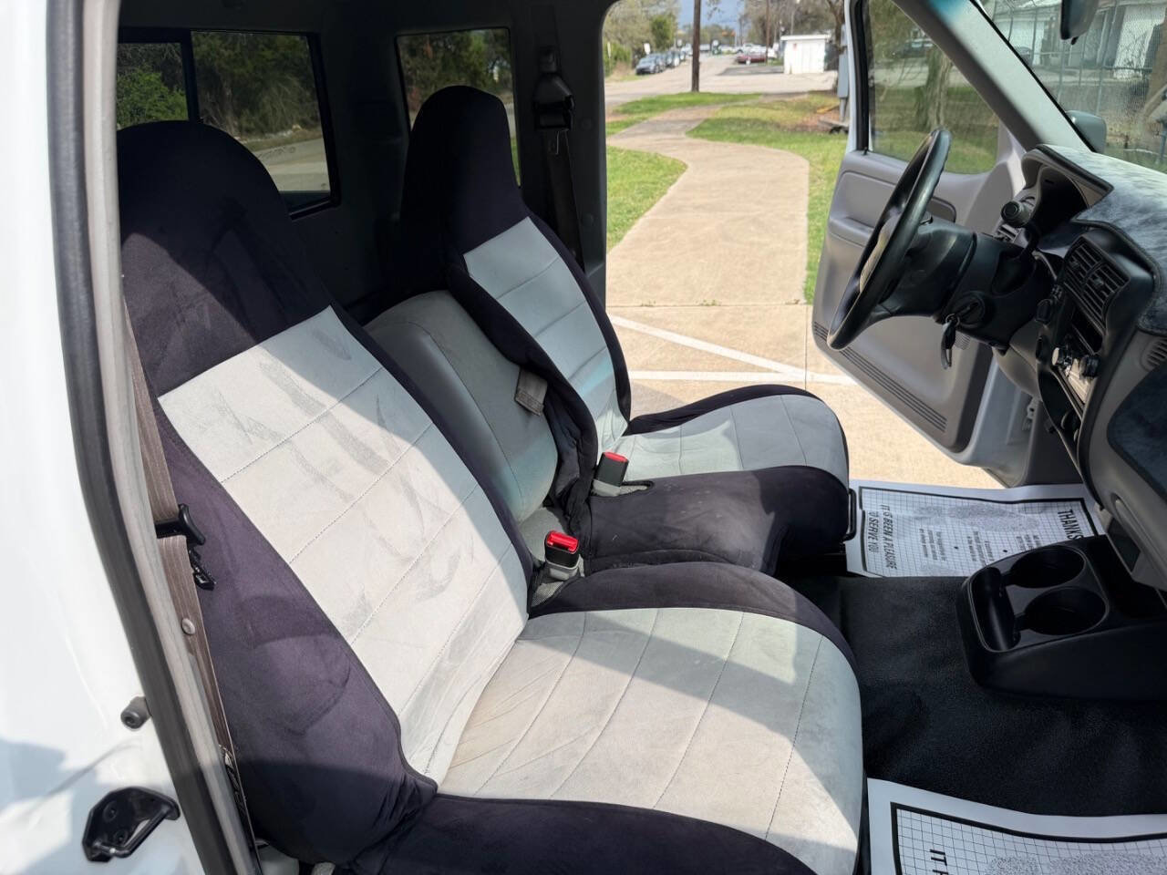 Used 2000 Ford Ranger XL image 35