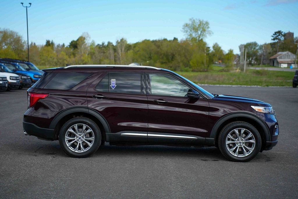 Used 2023 Ford Explorer Limited w/ Limited Technology Package AWD/4WD image 4