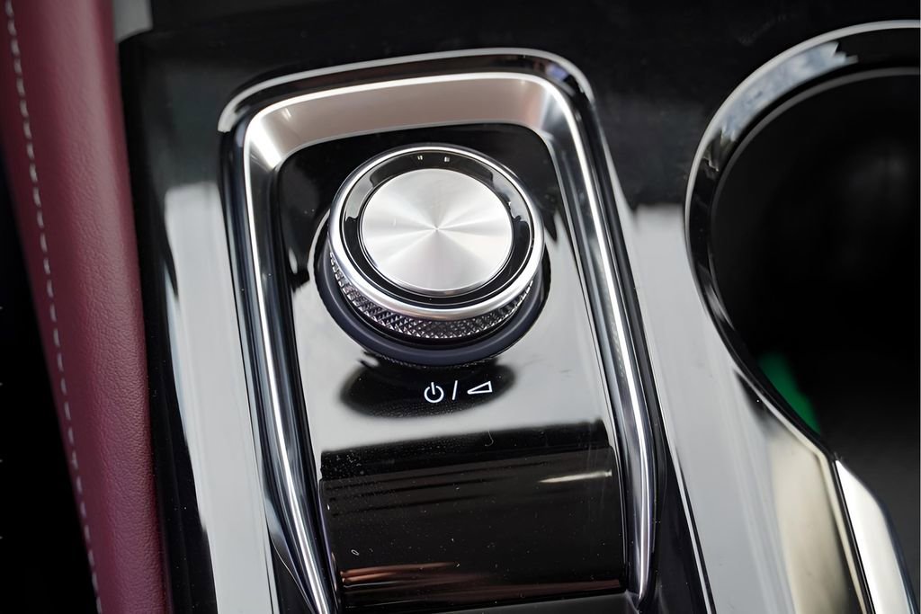 New 2026 Buick Envision Sport Touring image 14