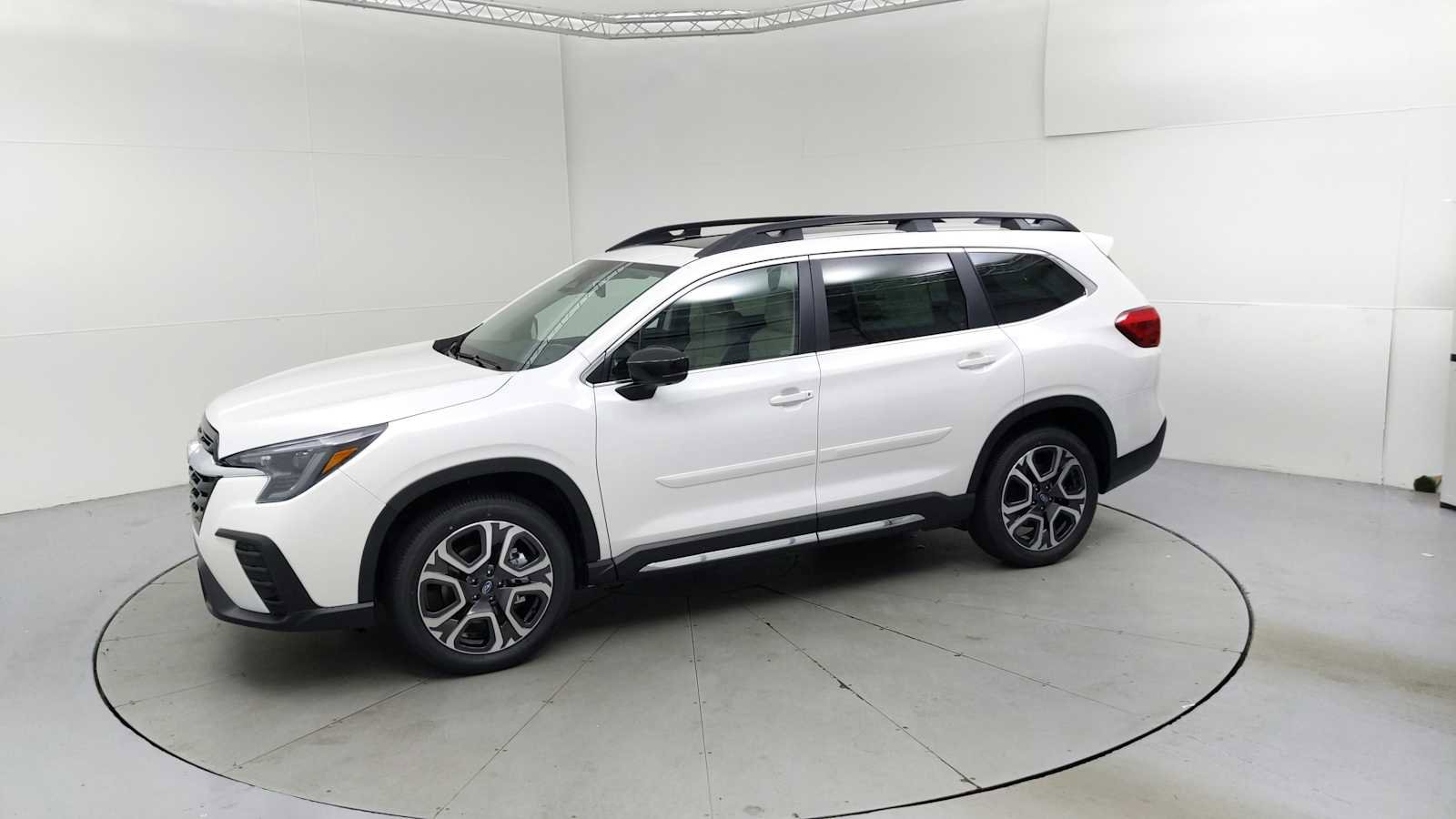 New 2025 Subaru Ascent Limited w/ Popular Package #2 image 5