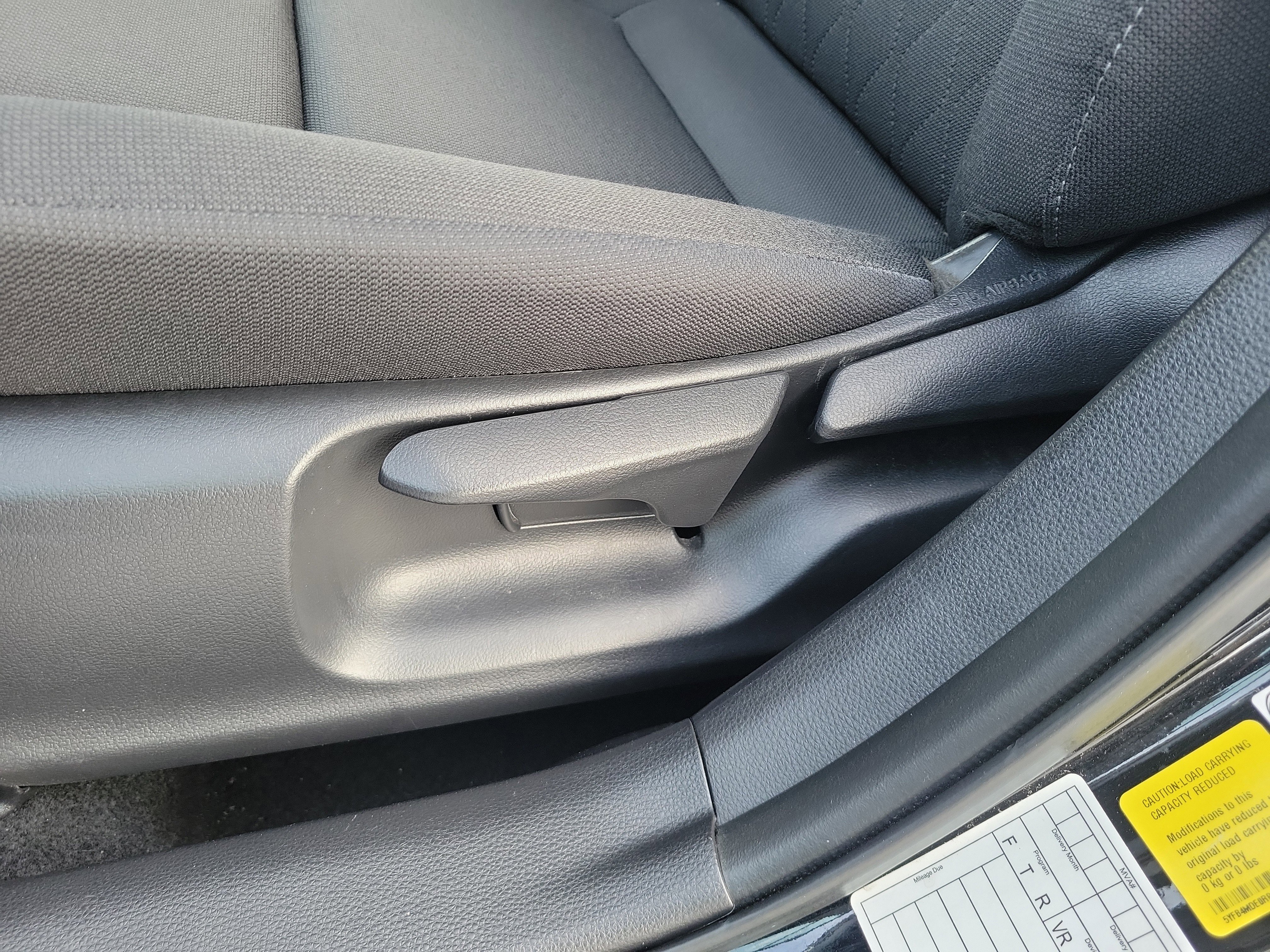 Used 2024 Toyota Corolla LE image 18