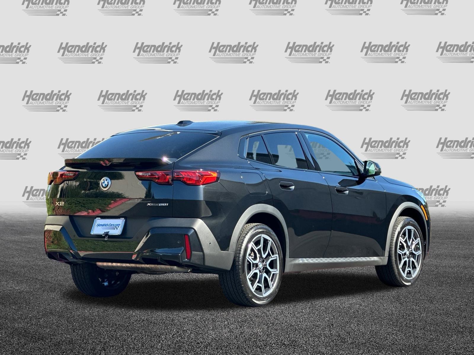 Used 2025 BMW X2 xDrive28i w/ Premium Package image 5