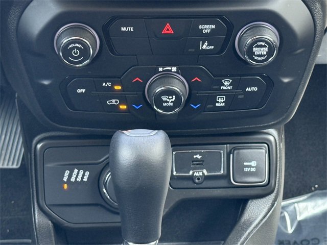Used 2022 Jeep Renegade Limited image 26