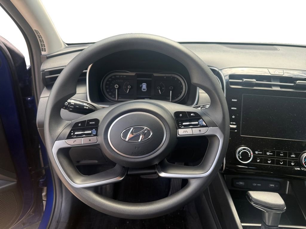 Certified 2023 Hyundai Tucson SE FWD image 12