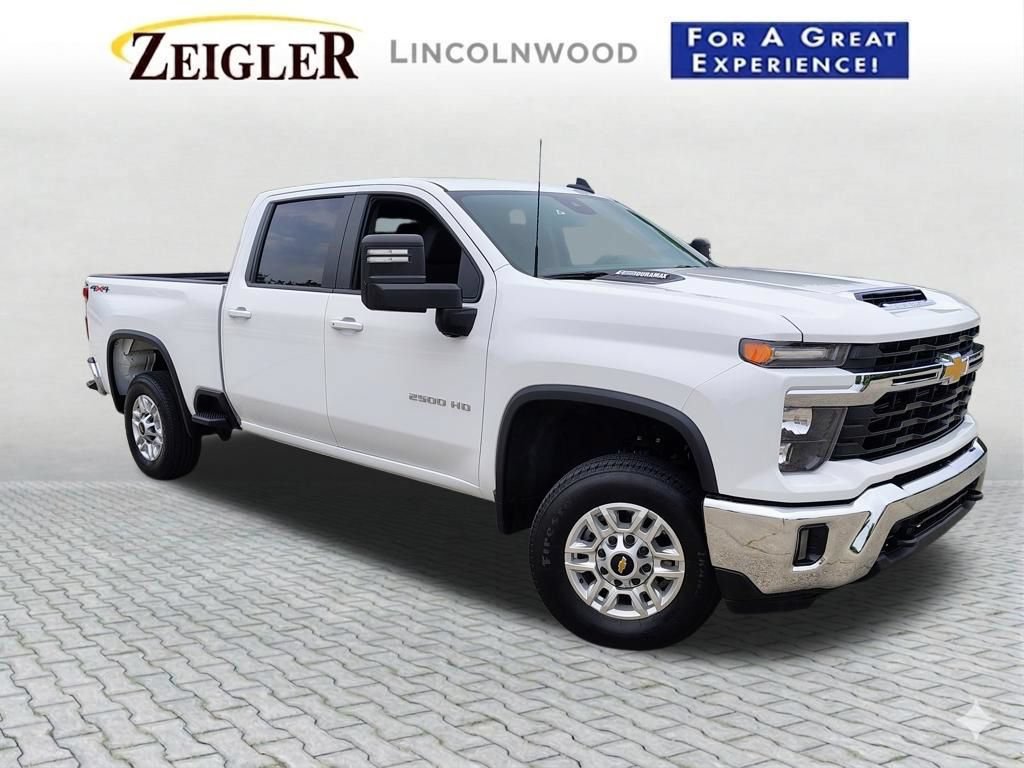 Used 2025 Chevrolet Silverado 2500 LT w/ Convenience Package AWD/4WD image 1