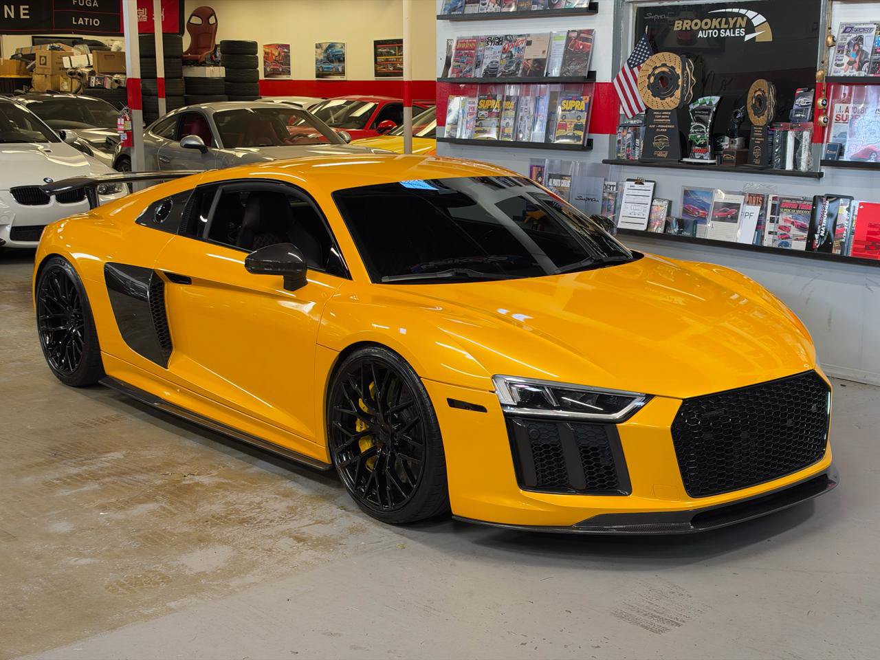 Used 2017 Audi R8 V10 plus AWD/4WD image 4
