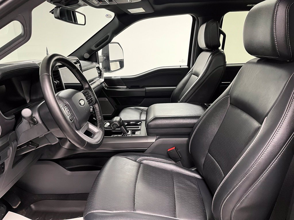 Used 2025 Ford F150 Lariat AWD/4WD image 21