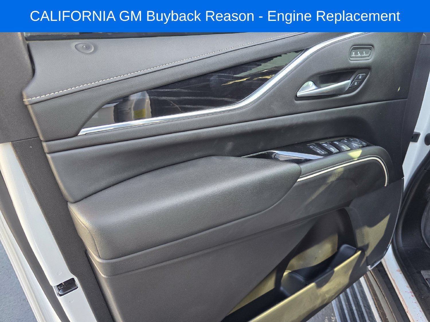 Used 2023 Cadillac Escalade Sport w/ Touring Package AWD/4WD image 14
