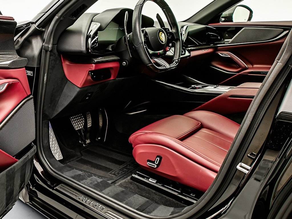 Certified 2024 Ferrari Purosangue image 9