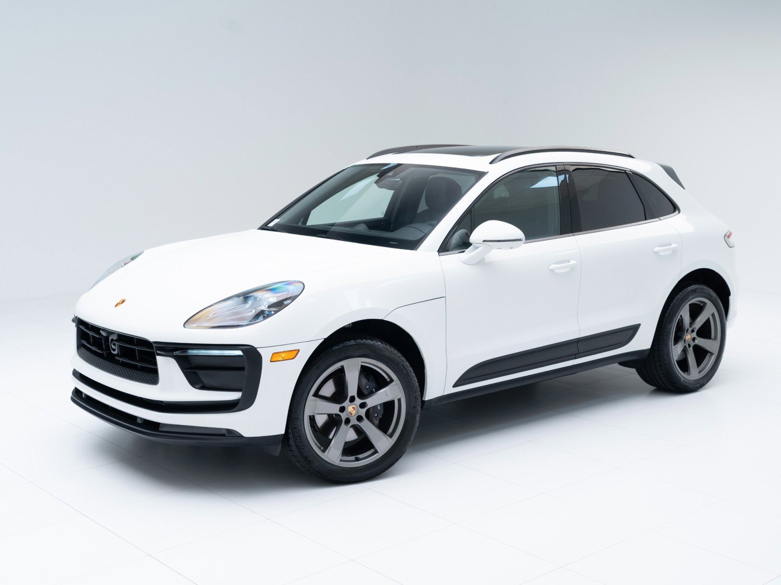 Certified 2025 Porsche Macan