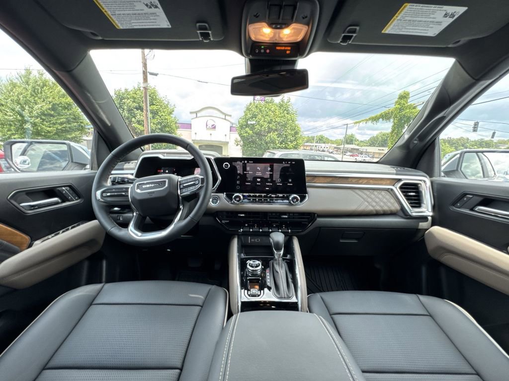 New 2025 GMC Canyon Denali AWD/4WD image 10