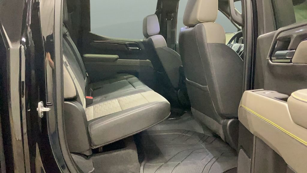 Used 2023 Chevrolet Silverado 1500 ZR2 image 25