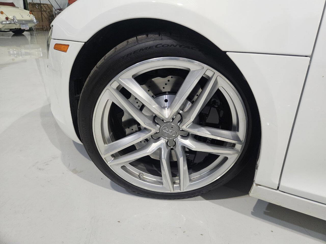 Used 2015 Audi R8 V8 image 36