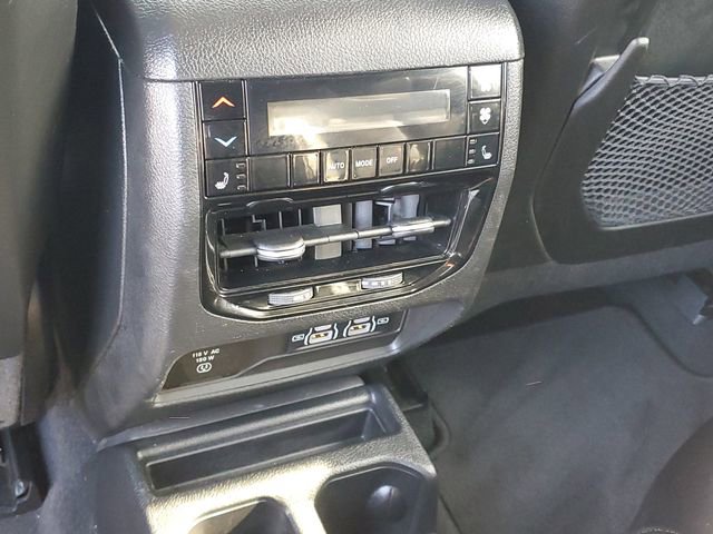 Used 2023 Jeep Grand Cherokee L Limited AWD/4WD image 13