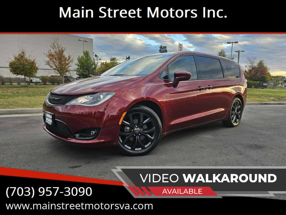 Used 2020 Chrysler Pacifica Touring w/ S Appearance Package