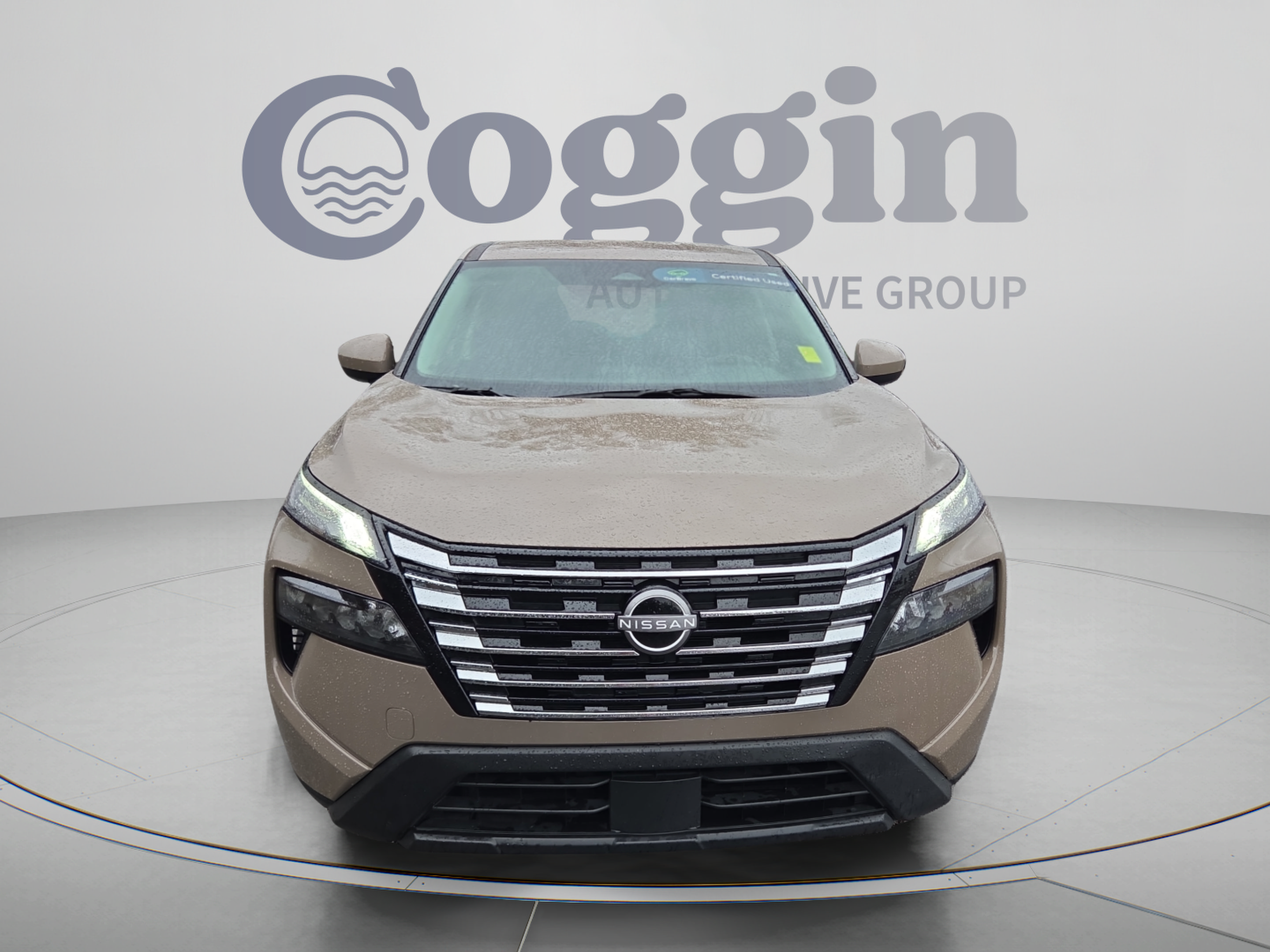 Used 2025 Nissan Rogue SV FWD image 8