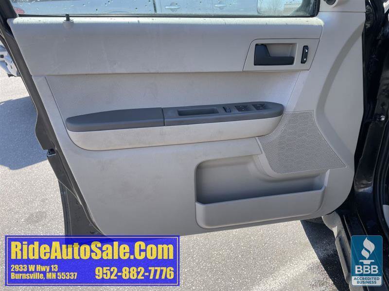 Used 2011 Ford Escape XLS w/ 102A Rapid Spec Order Code AWD/4WD image 9