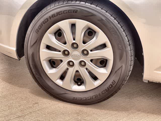 Used 2013 Kia Forte EX FWD image 9