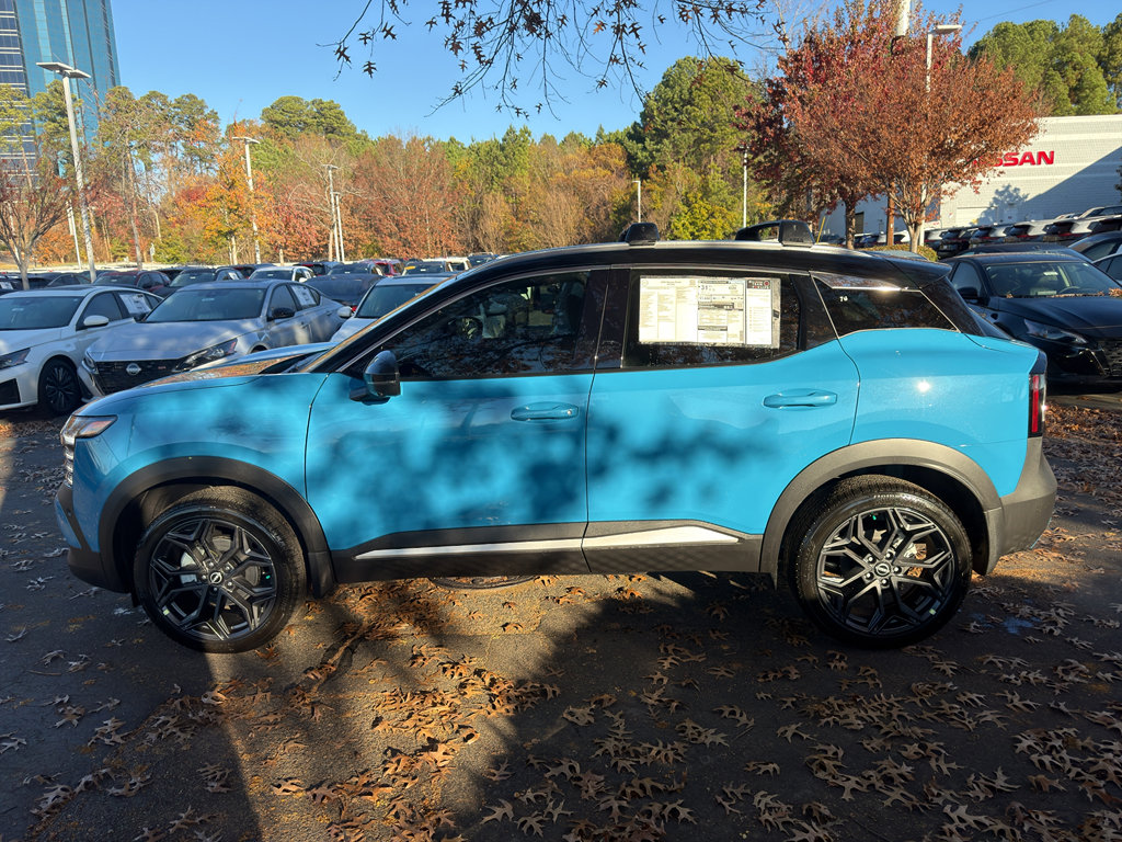 New 2026 Nissan Kicks SR w/ Cold Weather Package image 4
