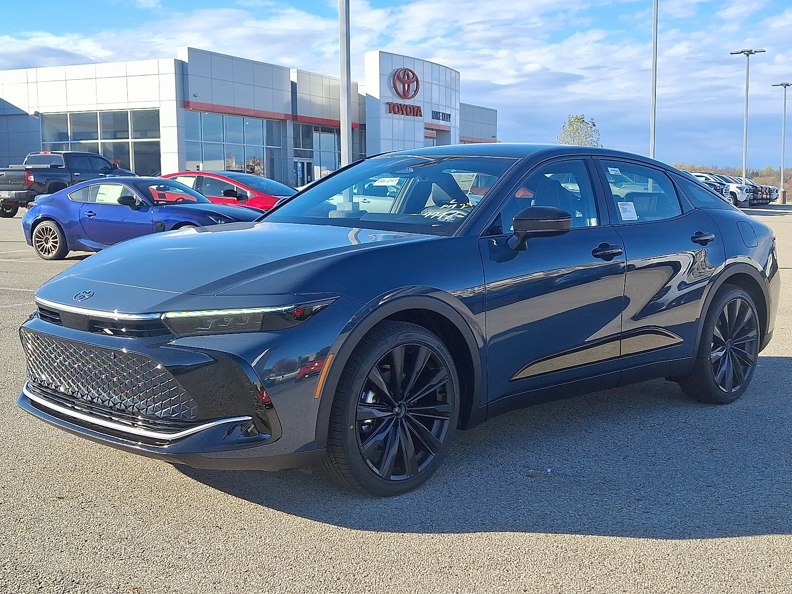 New 2026 Toyota Crown Nightshade image 3
